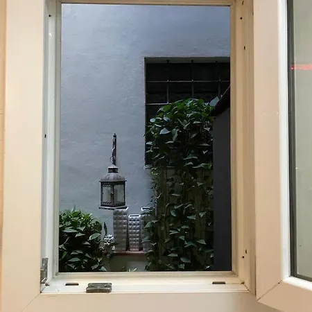 Tower Apartment *